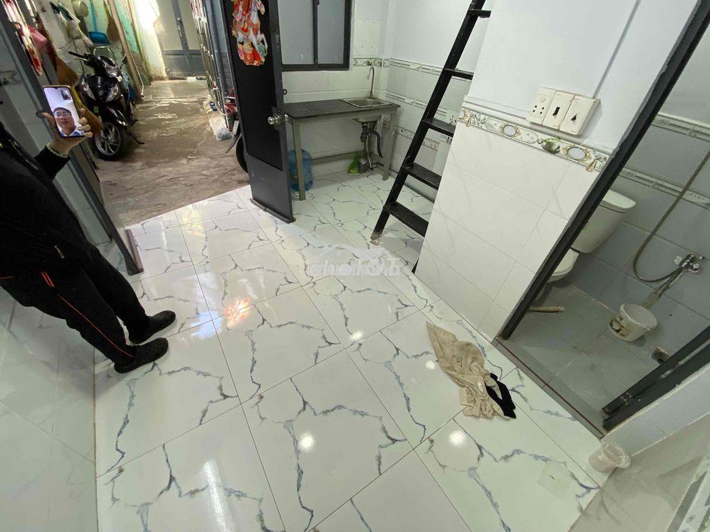 Cho thuê nhà quận 7 lê văn lương gần tdtu,nttu cách q1 5p đi xe gần tt - 2