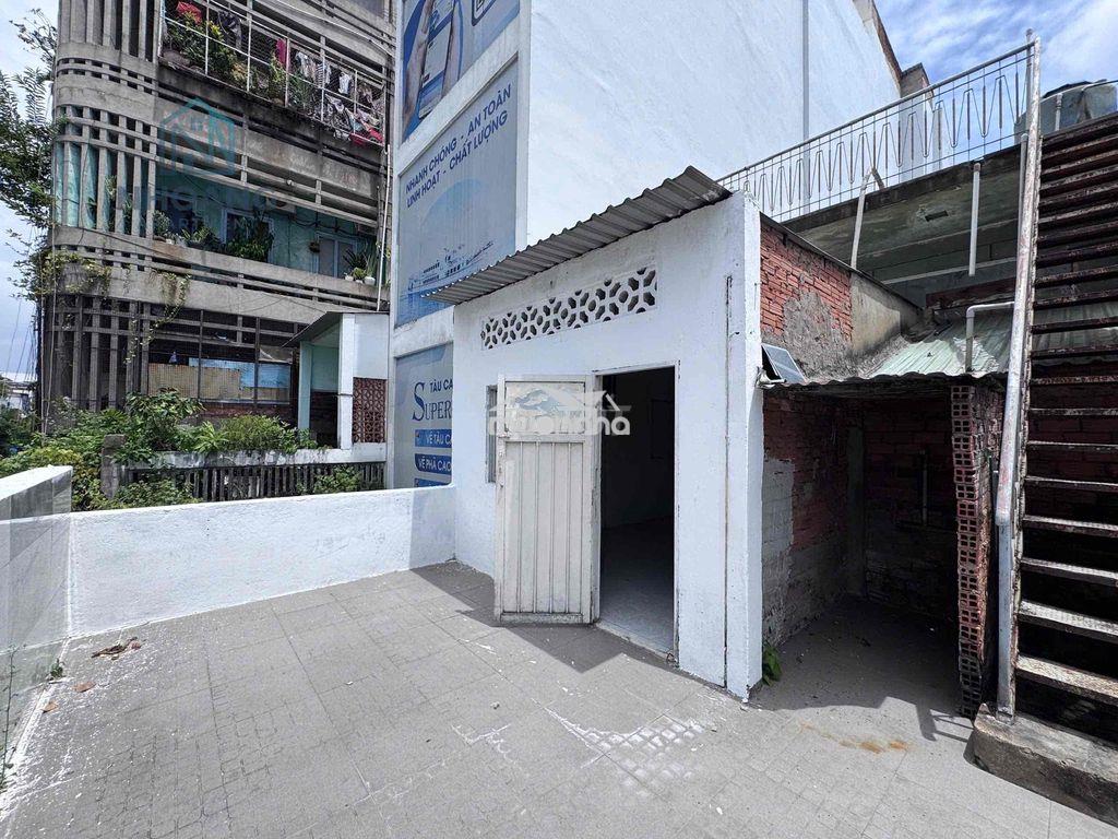 Cho thuê căn hộ nguyên tầng - 40m2 - mặt tiền - điện nc nhà nước - 2