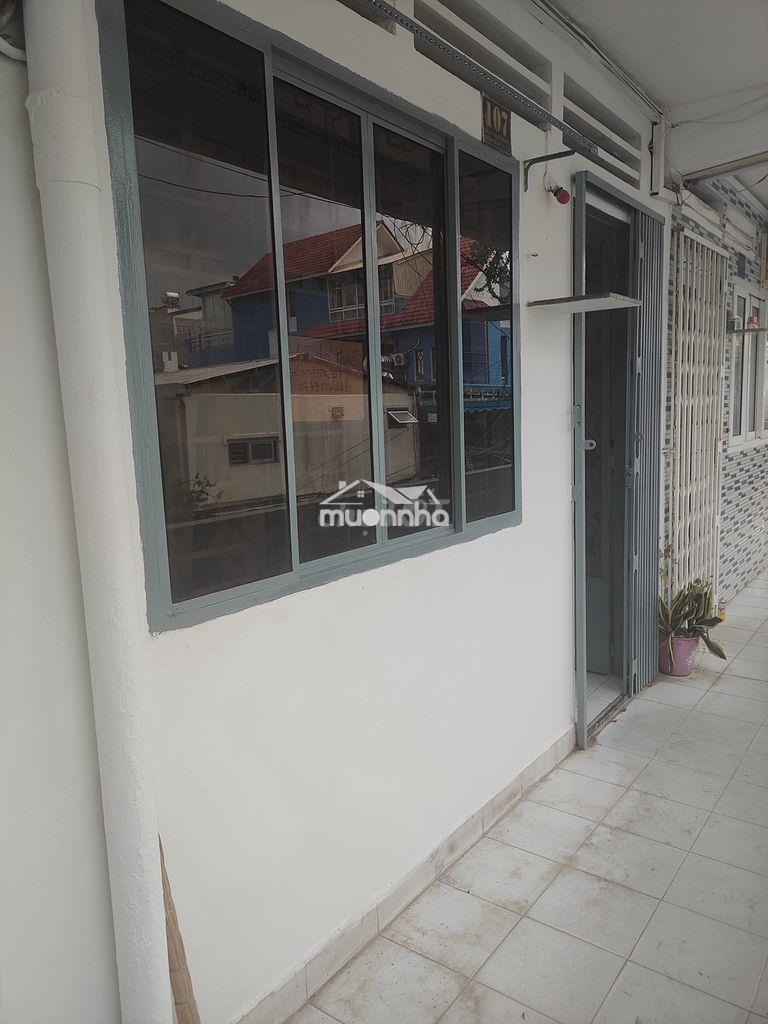 Cho thuê phòng chung cư bình phú đường số 30