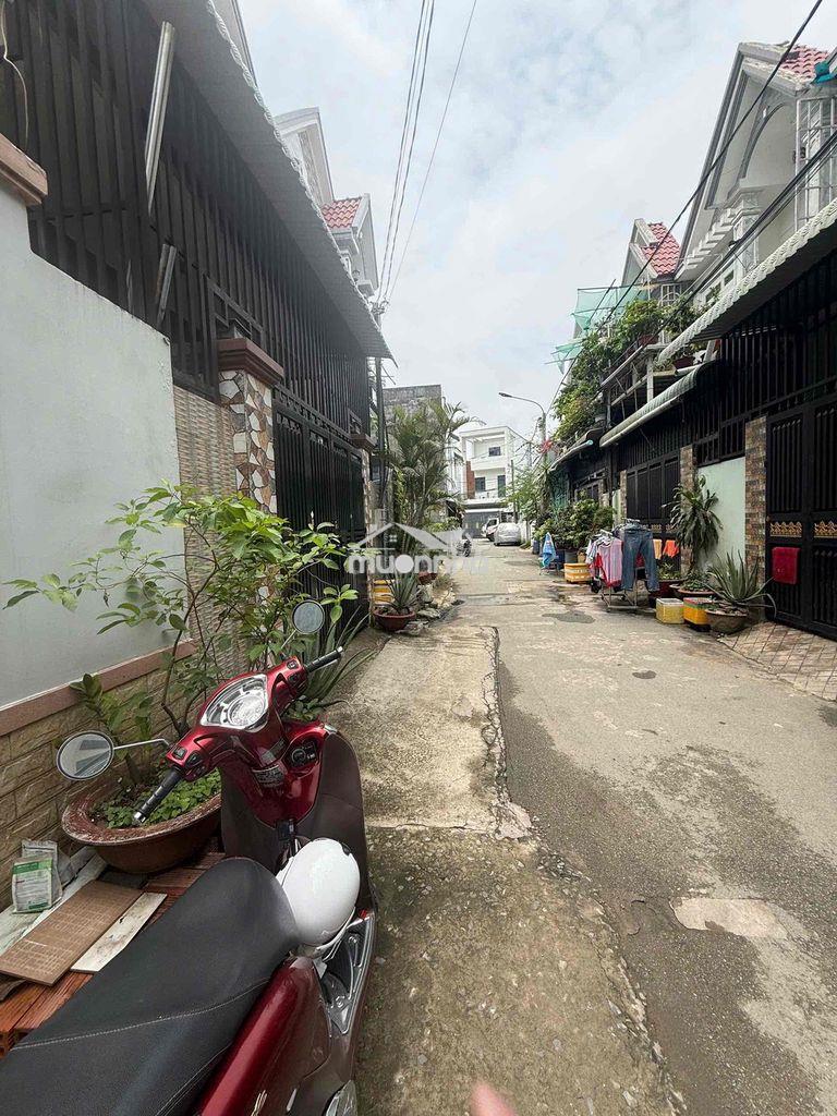 Cho thuê nhà nguyên căn 1 trệt 1 lầu p. bửu hoà đường nguyễn thi tồn
