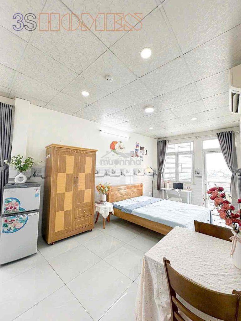 Ban công riêng – full nội thất | gần sân bay - 3