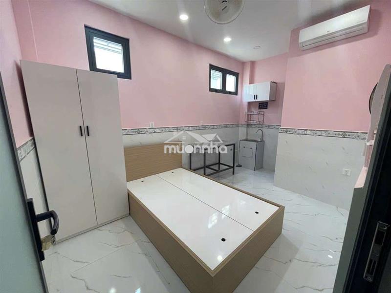 Tìm nữ thuê phòng – gần đh luật & đh nguyễn tất thành quận 4