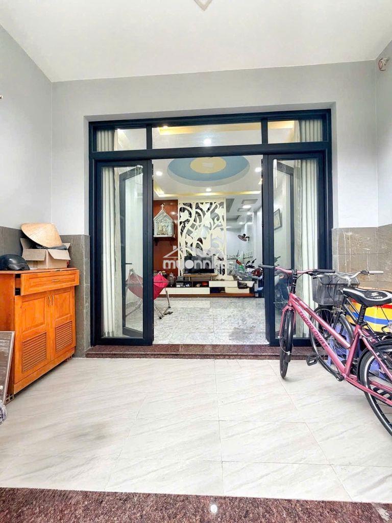 Nhà 2 tầng - trần xuân soạn - 46m2 (4*12) - chỉ 5,5 tỉ