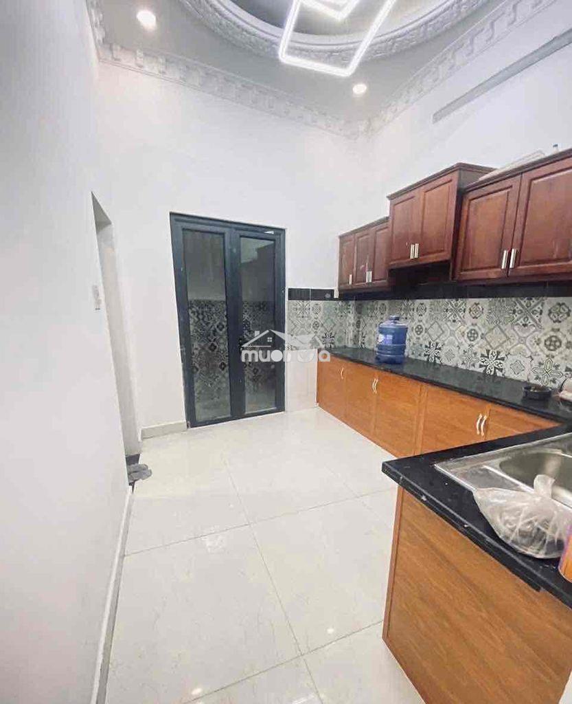 Nhà 1 trệt 1 lầu 3pn 3wc 6x10m hẻm thông 1027 huỳnh tấn phát - 3