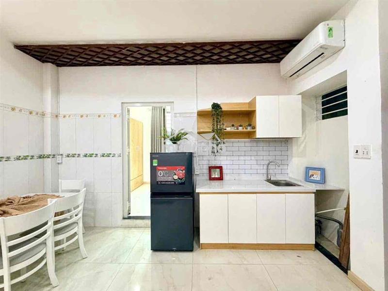Chính chủ sang chdv thang máy gần đh gia định