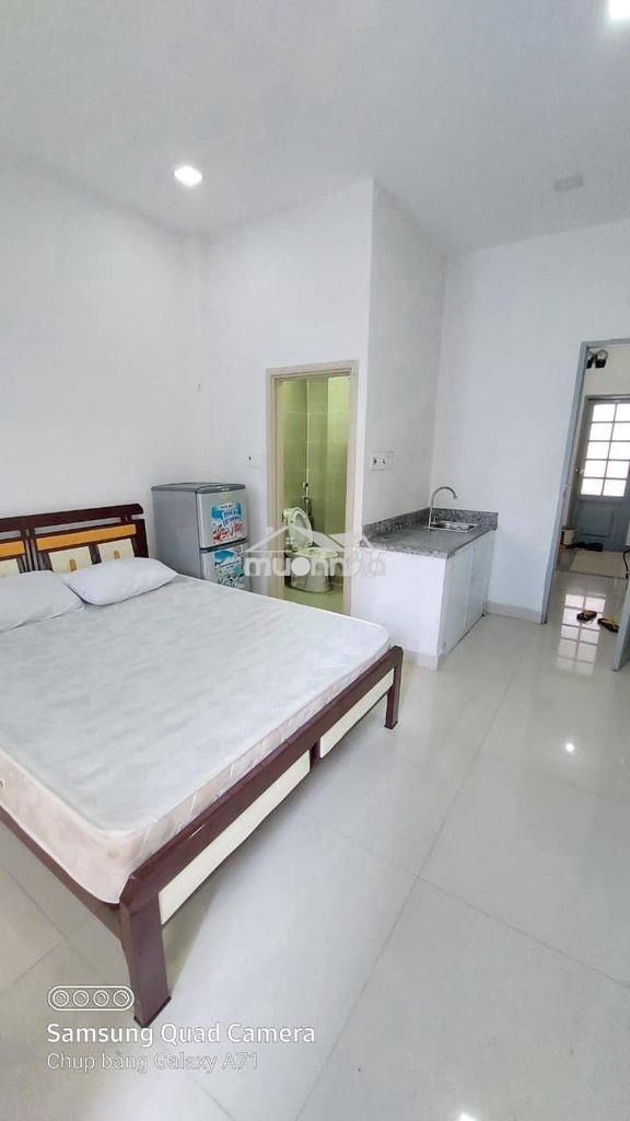 Căn hộ full nội thất gần sân bay
