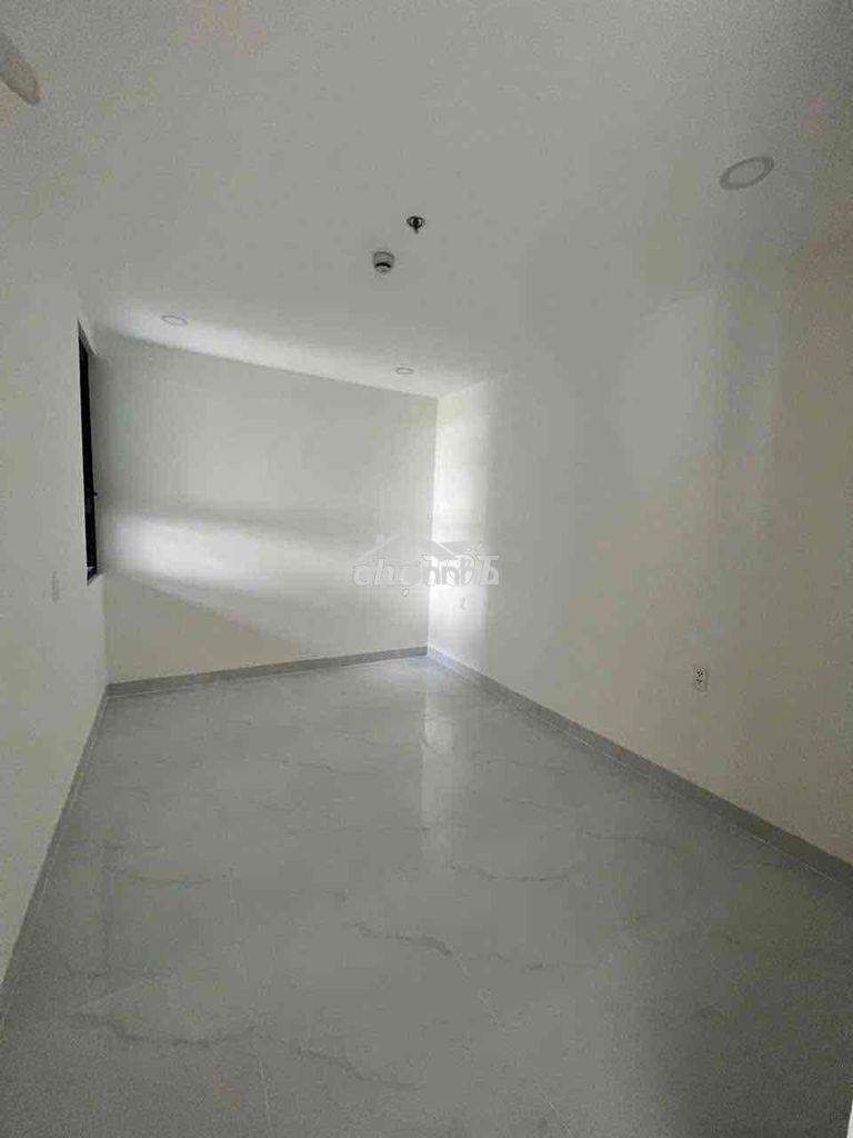 Cho thuê 2pn có máy lạnh, máy nóng lạnh gần thành phố mới - 3