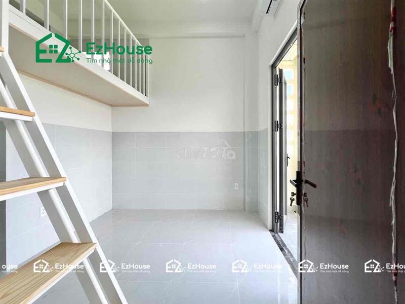 🏡Duplex mới xây có ban công-hầm xe-thang máy-gần trường vlu iuh và ntt