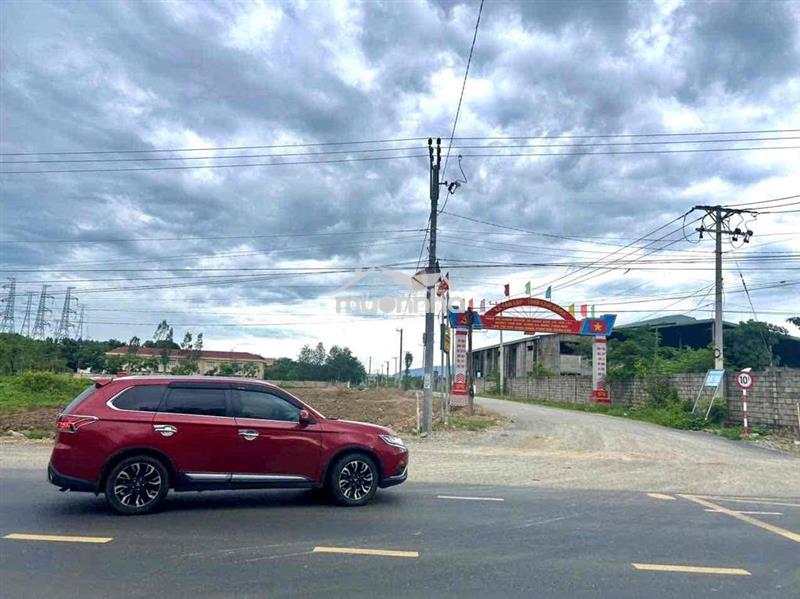 Đất vườn thị trấn tân nghĩa dân cư hiện hữu xung quanh