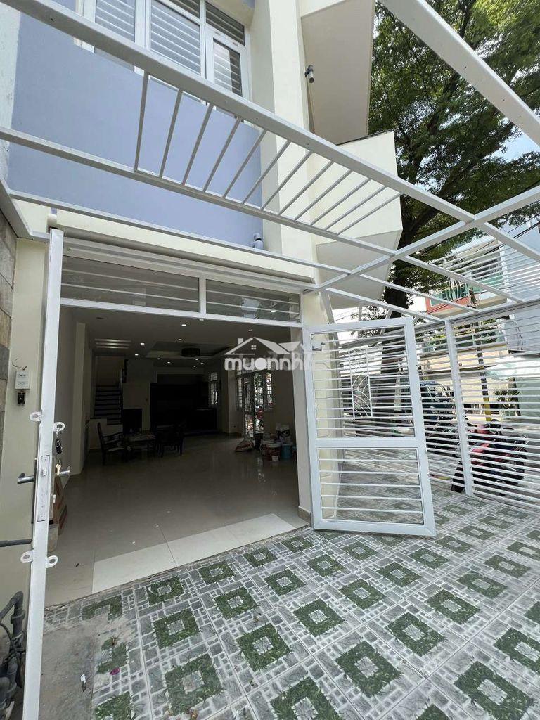 🔥Căn góc 🔥 nhà đẹp - 2 mặt tiền đường khu tên lửa 

