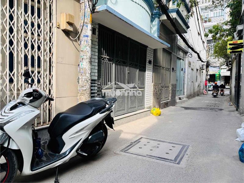 Gấp 🔥 vf3 tới nhà hẻm thông - 38m2 siêu cứng cáp - gần emart 2 - nhin