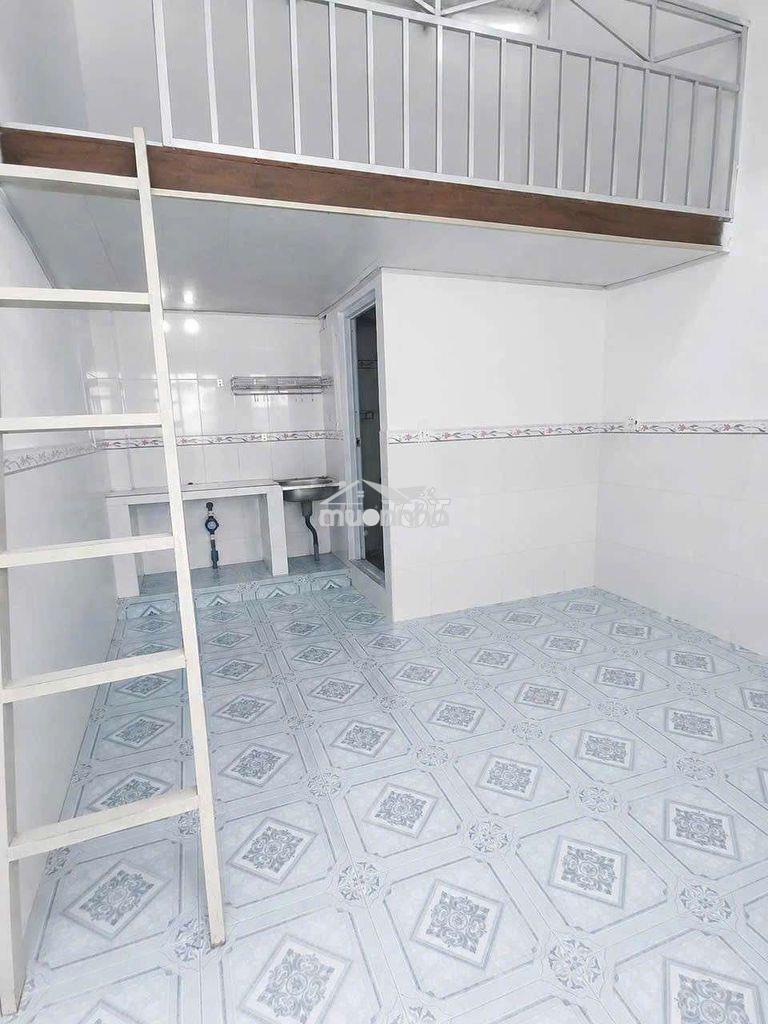 Phòng trọ ngây chợ 434, gần kcn visip1, có sẵn máy lạnh  - 2