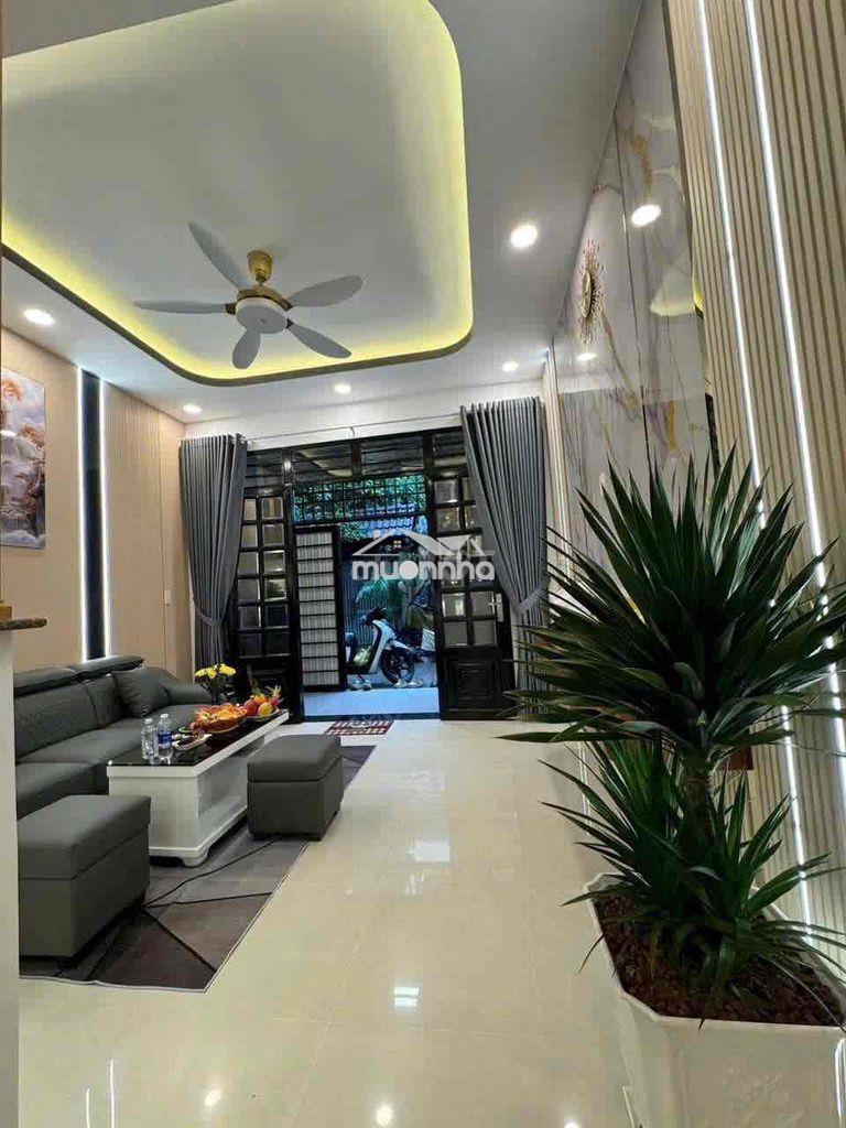 Nhà mới đẹp tặng nội thất sang xịn - 3