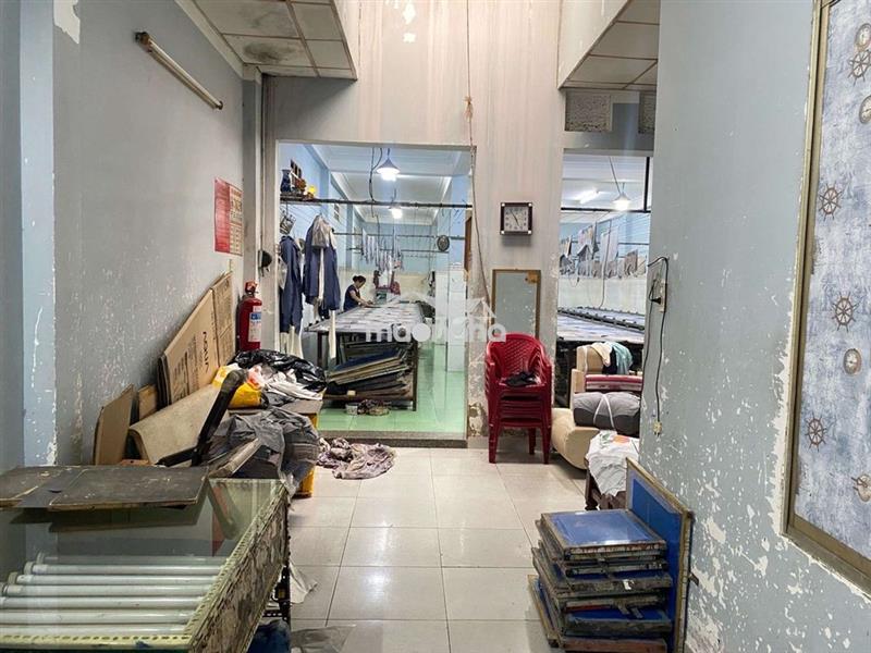 🔥 Xe hơi đỗ cửa – 180m² – 3pn – vừa ở vừa làm xưởng/văn phòng 🔥