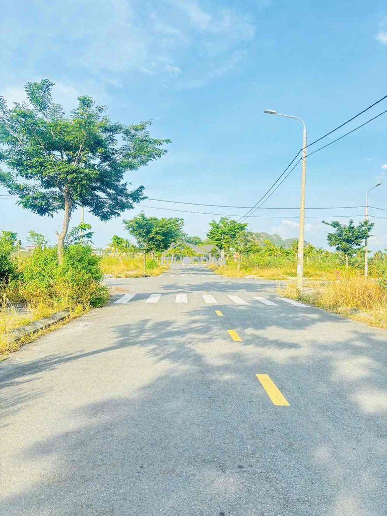 Giảm giá bán nhanh lô đất nam hoà xuân b2-136 đông nam đường thông - 3