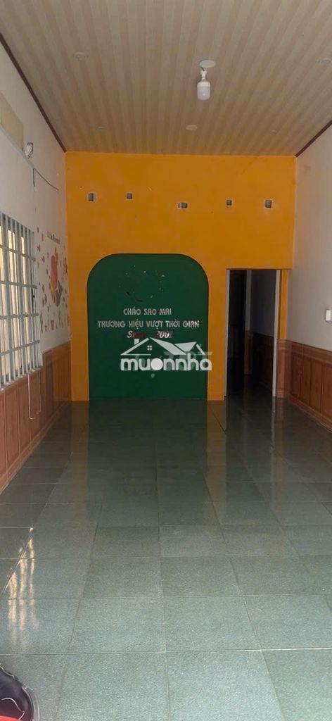Cho thuê mặt bằng gần chợ, 4 x 14m, 02pn, giá 10tr/ thág