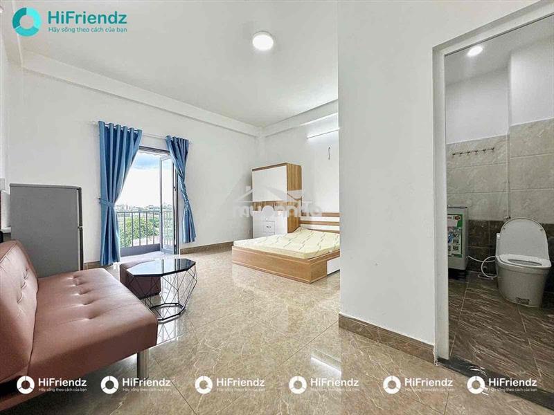 Studio ban công full nội thất mới xây - ngay gần chợ bình thành