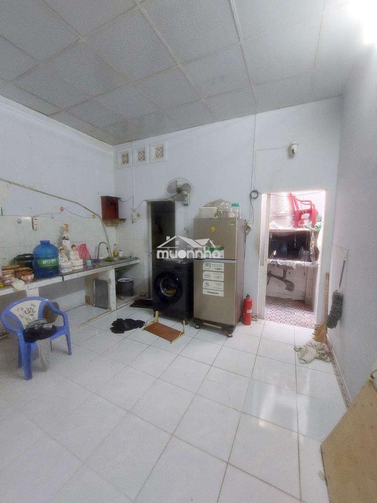 Cho thuê nhà mặt tiền hẽm đường phạm hùng c1 dt.4×16, nhà trệt 1phòng - 2