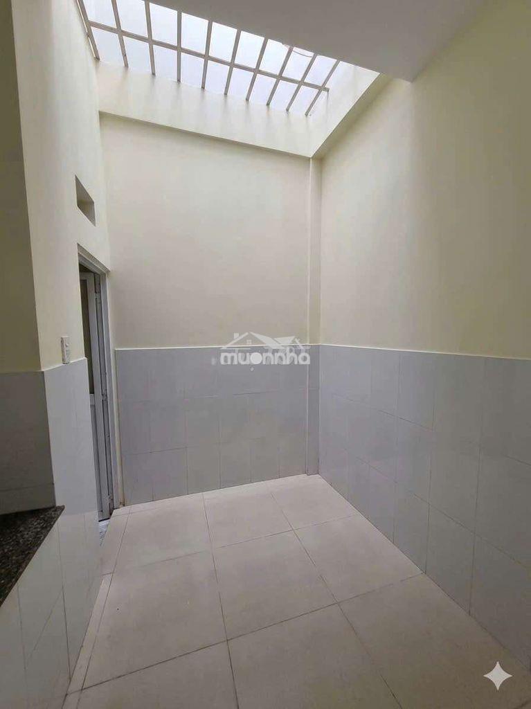 Bán nhà đẹp đường hà huy giáp  - 4