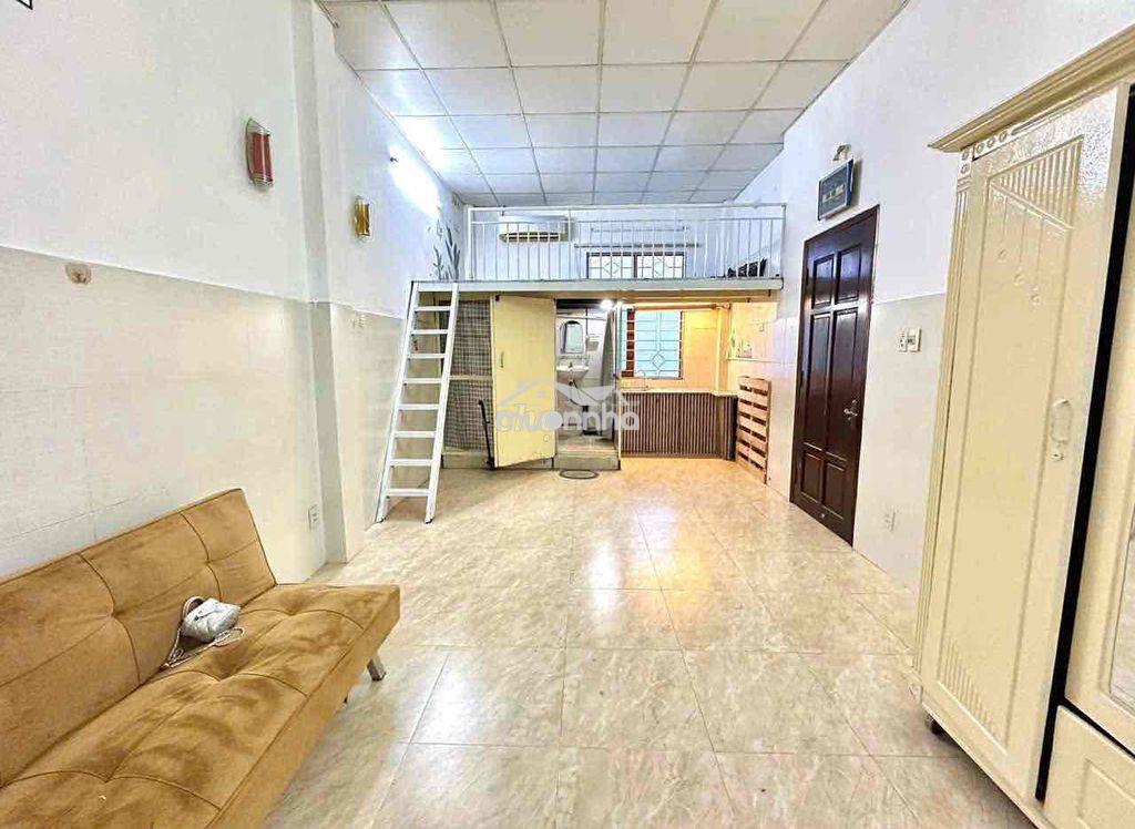 Duplex full nội thất siêu rộng 40m2 ngay vòng xoay dân chủ - q3 - 2