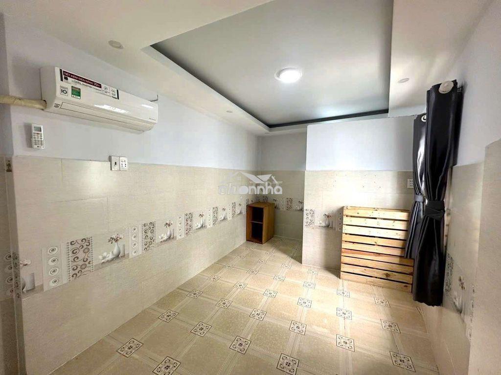 Nguyên căn cho thuê 2pn 3w thích quảng đức phú nhuận.  - 2