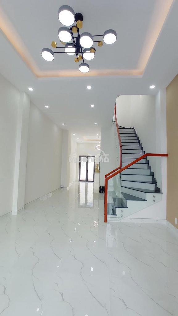 Cho thuê nhà mới phạm văn chí, q6, 4 tầng, 3.2m x 20m, chỉ 12tr - 2
