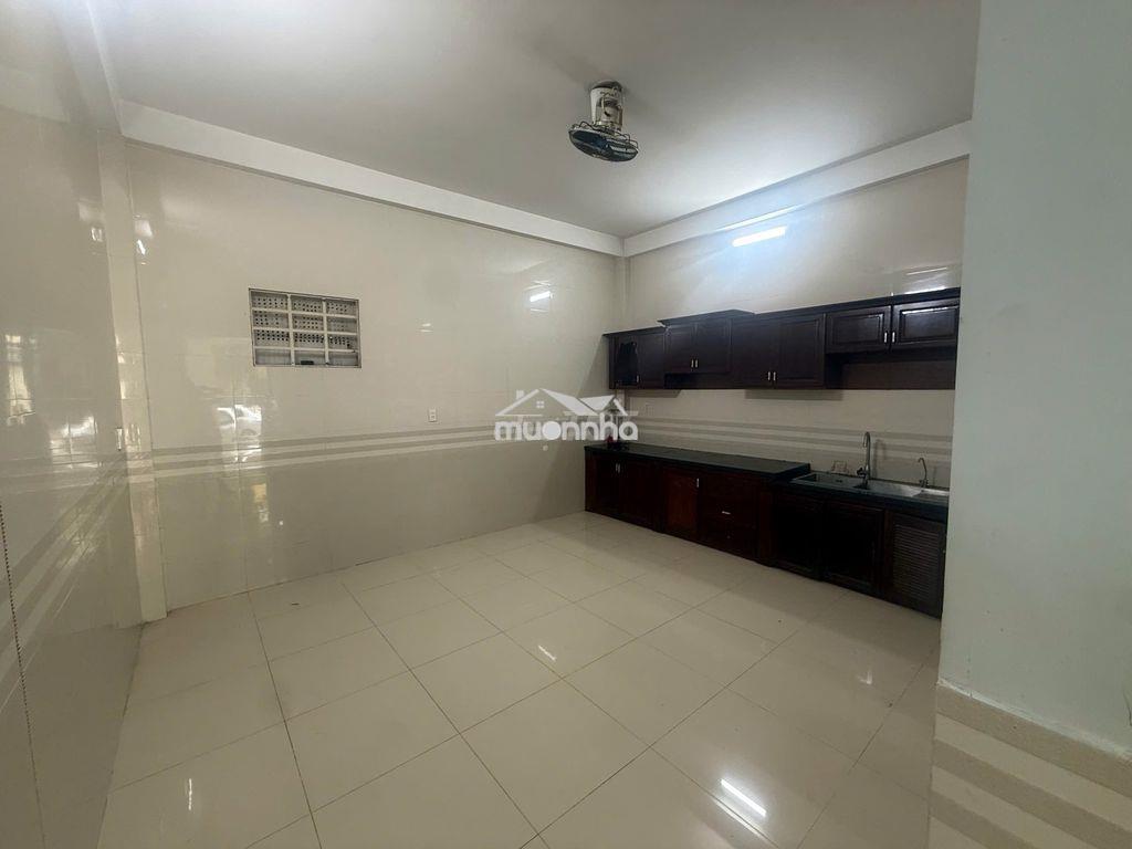Cho thuê nhà mặt tiền 3 tầng – khu đô thị trung tâm chính trị dĩ an - 3