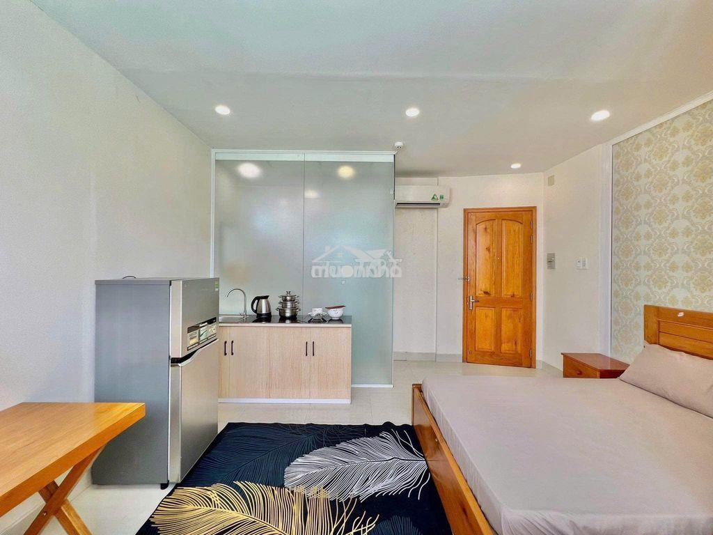 Studio thang máy tại lê văn sỹ q3-giá tốt chốt trong 21/08 - 3