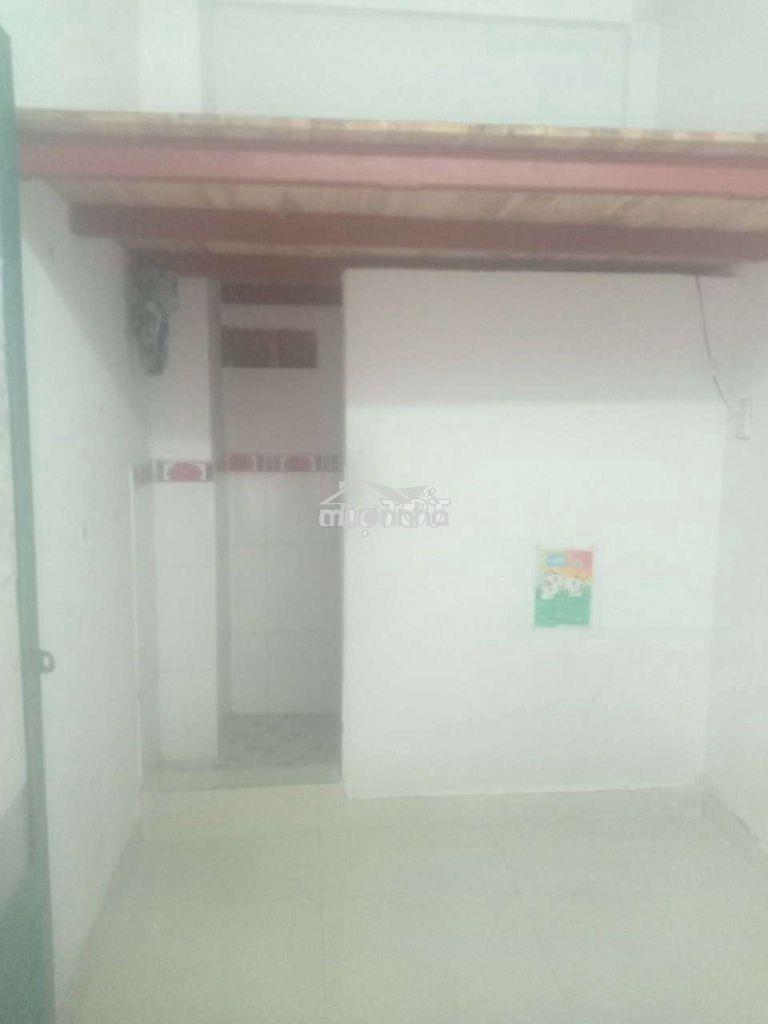 Phòng giá rẻ,có toilet riêng,điện nước riêng,gần chợ,có internet - 3