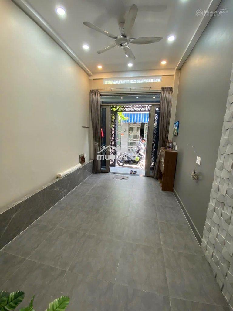 Cho thuê nhà 1 trệt 2 lầu sân thượng. hẻm 618 quang trung p11 gv - 3