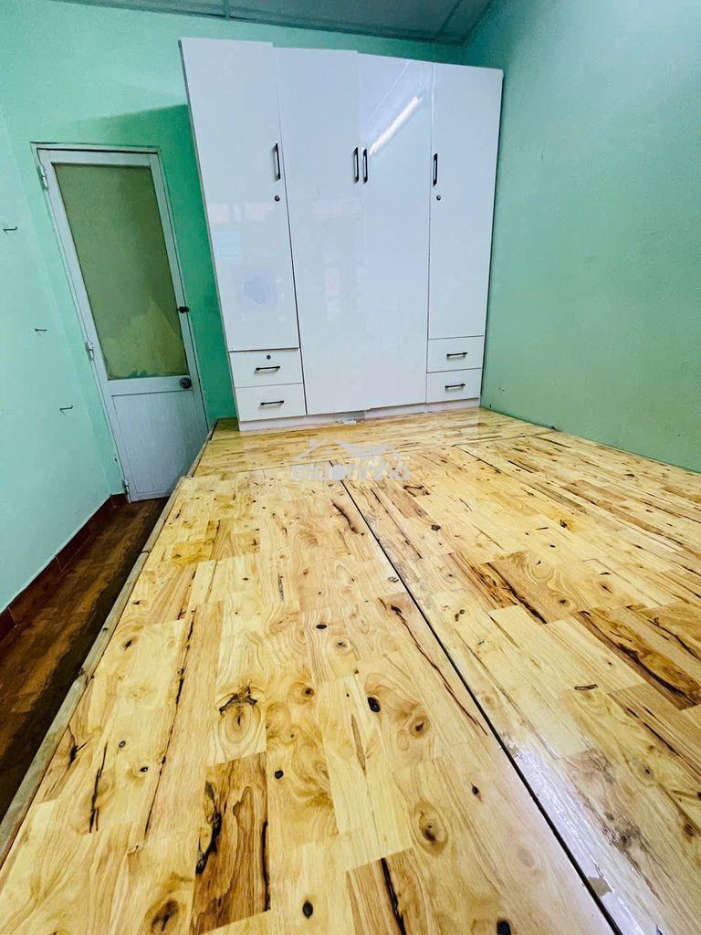Cho nữ thuê phòng nguyễn đình chiểu quận 3, có máy lạnh 4,5 triệu.