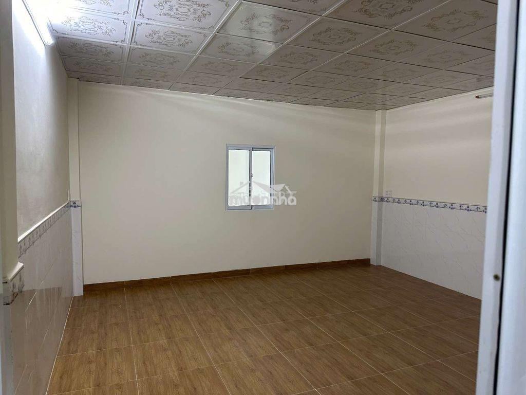 Bán nhà mới ngang 5m hxh mới xây đang cho thuê 7tr/tháng  - 2