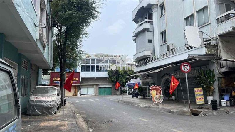 Chung cư trệt 77m2 lô a chung cư hùng vương chợ lớn phường 11  quận 5
