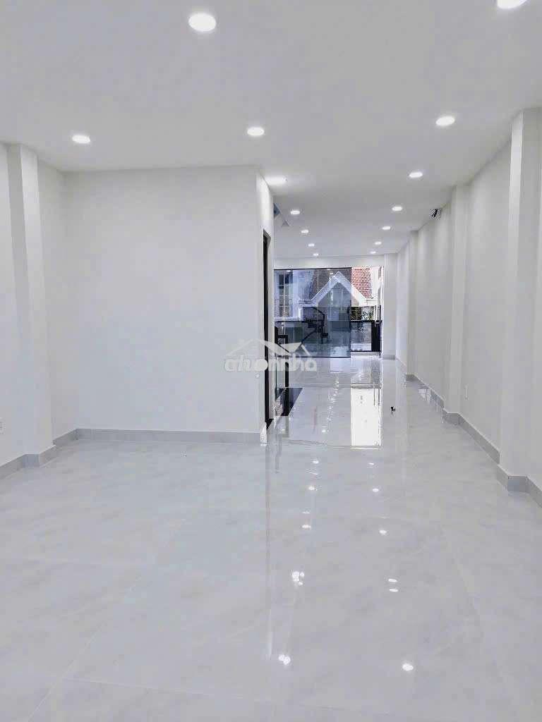 Nhà mới ốp kính sàn suốt tm - 152a phan xích long. dt 5x20m, dtsd 400m - 3