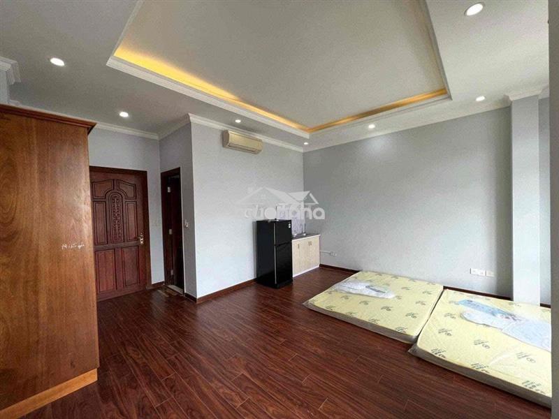 Cho thuê chdv gần đh văn lang