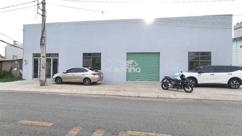 Kho xưởng 3 mặt tiền tân hiệp 15-hóc môn.dt đất 400m, dt sàn 273m.25tr