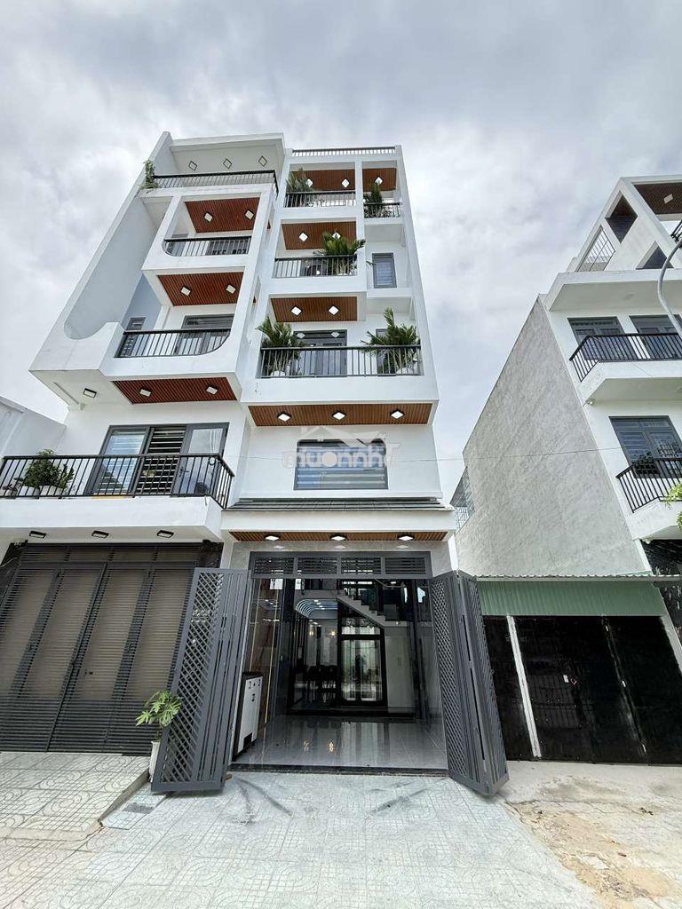 Siêu phẩm 4m x 17m. 4 tầng thang máy hẻm 10m tô ngọc vân. ngay ql1a