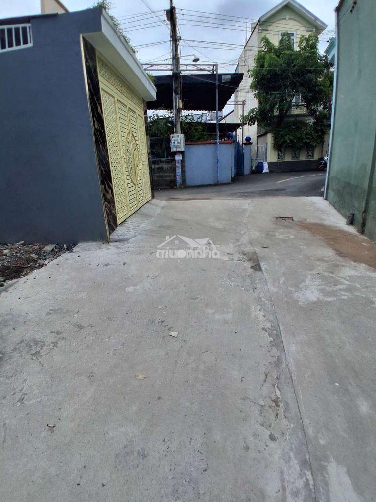 Nhà hoàn công khu chợ dĩ an 1 - 2