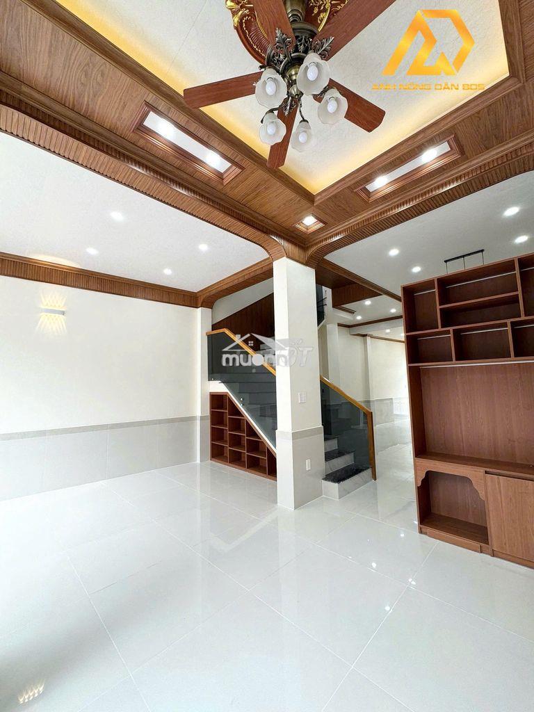Nhà mới đẹp tân cổ điển đậu oto trong nhà trung tâm tp vĩnh long - 2