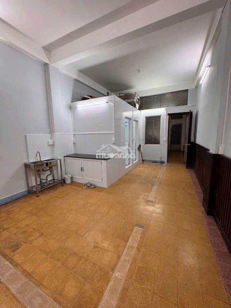 Cho thuê chungcư lầu 1  mt hồng bàngq5, 72m², lối đi riêng, thoáng mát - 3
