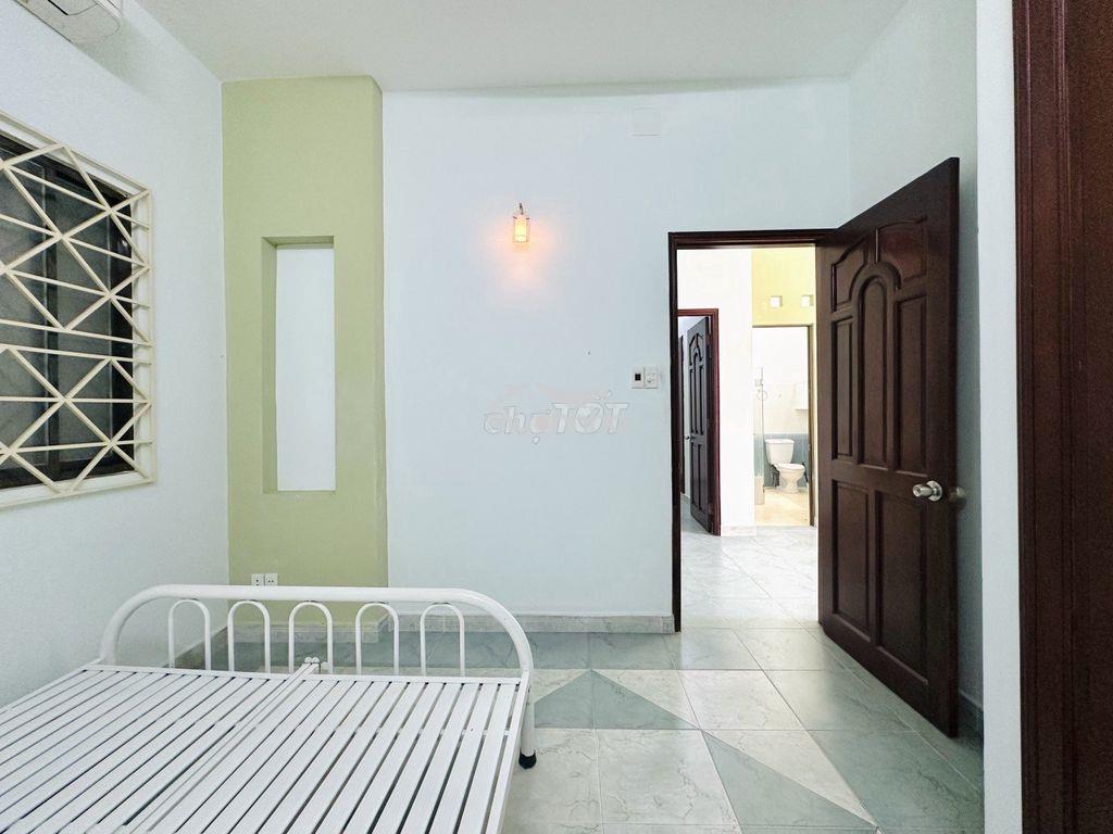 Cho thuê biệt thự lê quang định 5pn dt 7x10m 2 lầu 18 tr  - 4