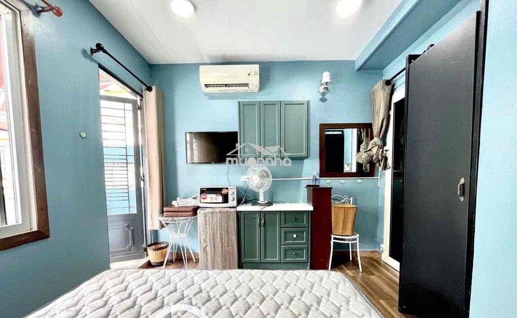 Cho thuê studio cửa sổ ban công full nội thất ngay trung tâm quận 1 - 2