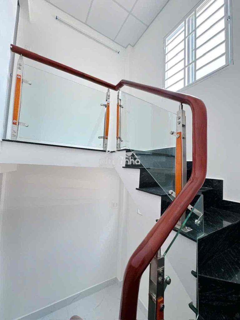 Nhỉnh 4 tỷ – nhà 3 tầng 4x8m – hxh vf3 – bùi văn ba, quận 7 - 4
