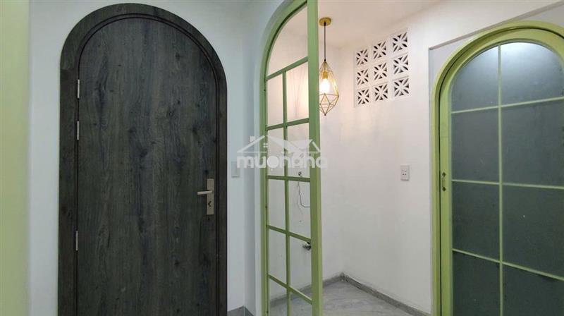 Phòng đẹp có hồ bơi mini giảm 1/2 tiền phòng tháng 8