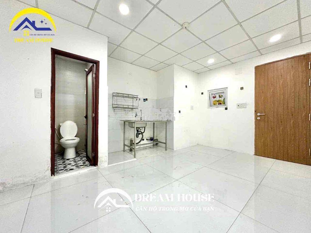 Phòng trọ giá rẻ có máy lạnh an ninh thoáng mát giữ cọc đến tháng 9 - 2