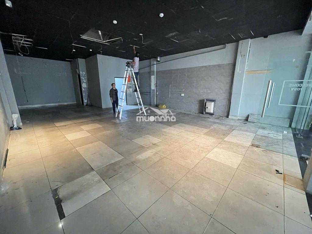 ✅✅ Cho thuê nhà mặt tiền sầm uất lê văn việt  - 2