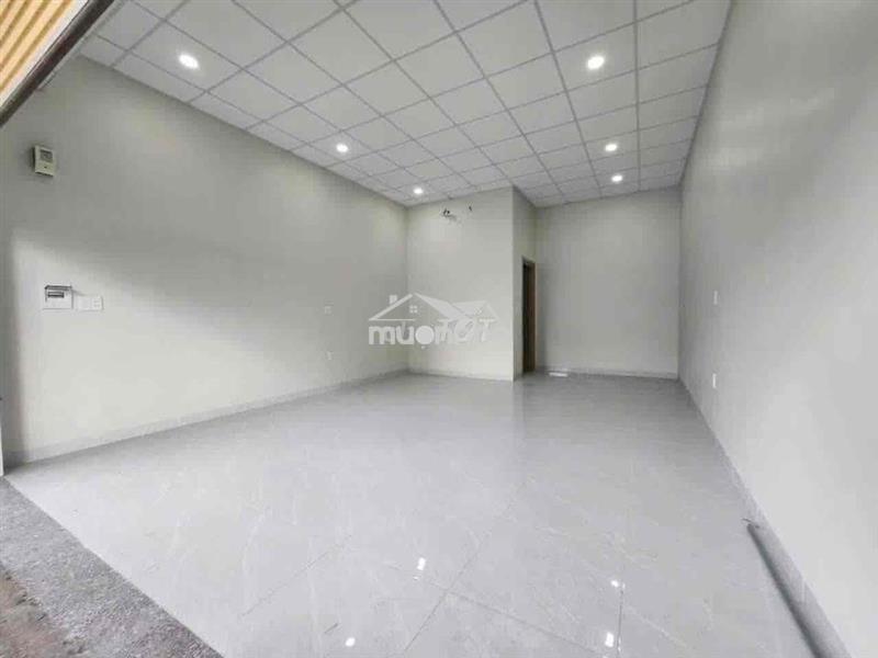 Cho thuê mặt bằng gần trường đại học thủ dầu một bình dương(