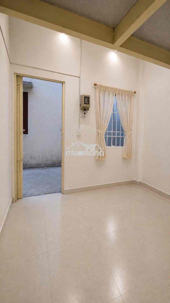 Chính chủ - phòng trọ tân bình mới sửa 100%, chỉ 2,7tr, hẻm xe ô tô - 2