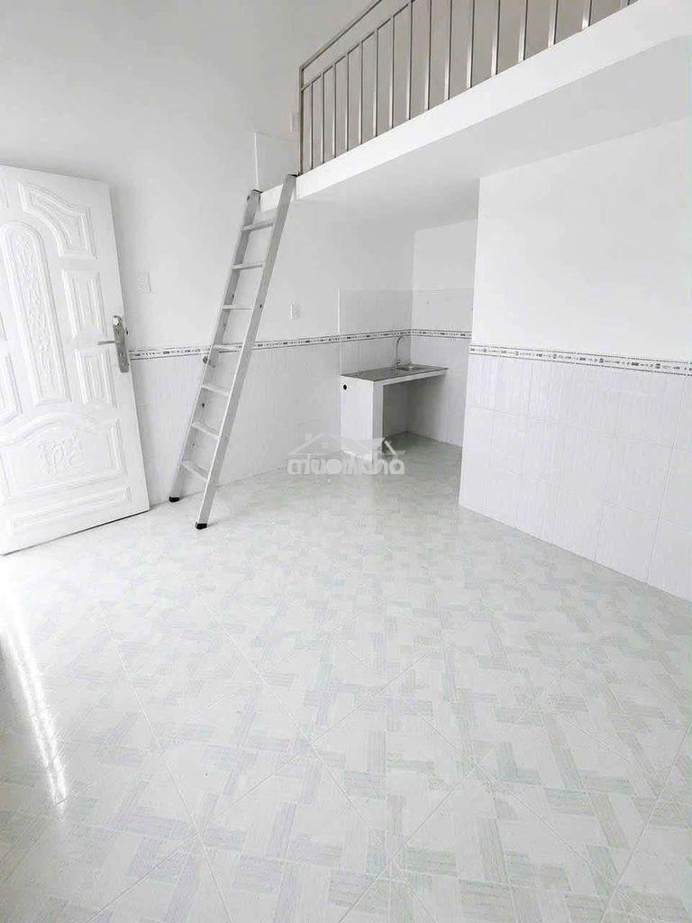 Vincom ngã tư 550, kcn visip1,kcn sóng thần, giờ tự do - 2