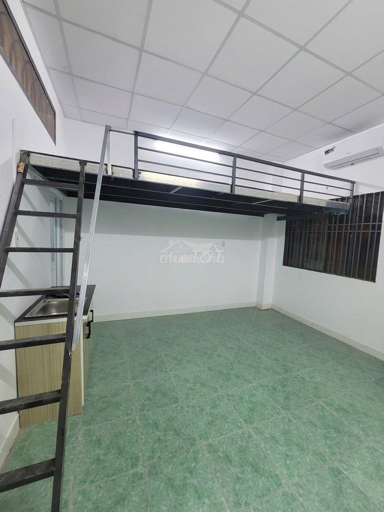 Phòng trọ giá rẻ gần đại học văn hiến, đh công thương, aeon tân phú